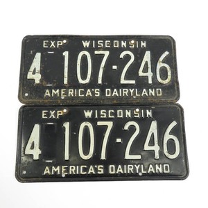 Vintage Set of Black 1930s-40s License Plates Wisconsin