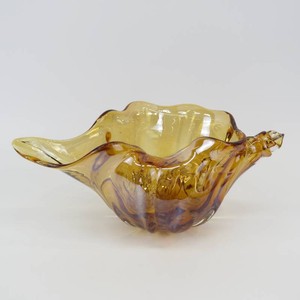 Beautiful Hand-Blown Amber Art Glass Decorative Conch Shell Bowl