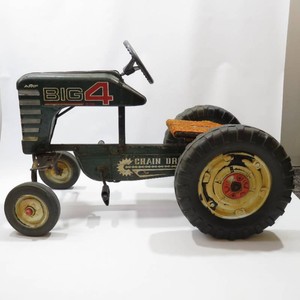 Vintage BIG 4 Pedal Tractor