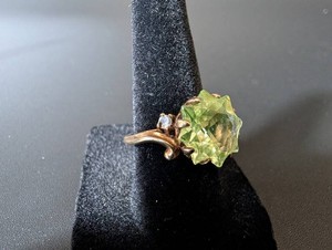14K Gold Ring With Faceted Green Stone
