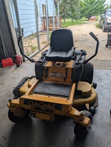 Cub Cadet RZT 50 Zero-Turn Riding Mower 50-Inch Deck