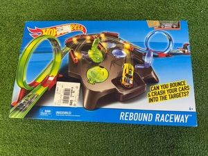 Hot Wheels Rebound Raceway