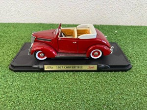 1937 Ford Convertible Road Signature