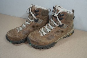 Vasque Talus AT Ultra Dry Womens Hiking Boots - Size 8.5