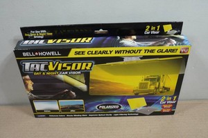 Bell & Howell Tac Visor Day & Night Car Visor