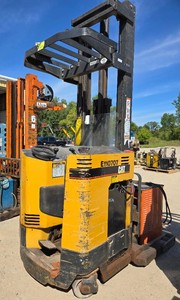 2003 Cat NRR30P Stand-Up Reach Forklift - For Parts or Repair