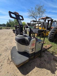 2006 Crown PE4000-60 Walkie  Rider Pallet Jack - For Parts or Repair
