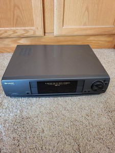 Sharp VC-H942U 4-Head Hi-Fi Stereo VHS VCR Video Cassette Recorder