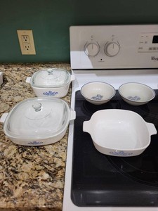 CorningWare Blue Cornflower Casserole Dishes & Bowls Bakeware Set