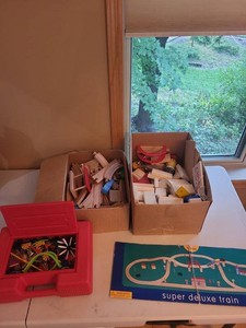 Assorted Wooden Train Set Pieces & KNEX Building Toys Mixed Lot