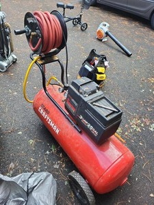 Sears Craftsman 25 Gallon Air Compressor w Rapid-Reel Hose Reel