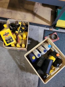 Assorted Motor Oil Bottle Lot Pennzoil Valvoline Garage Shelf Finds