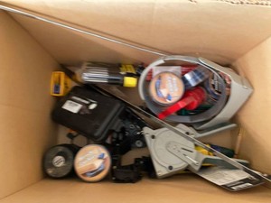 Box Lot of Assorted Hand Tools & Woodworking Accessories