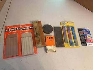 Lot of Assorted Sharpening Stones & Diamond Sharpeners Mixed Brands