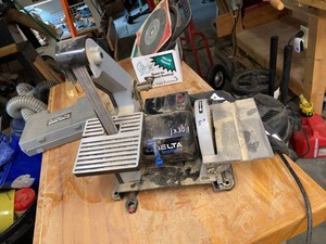 Delta ShopMaster SA150 1in Belt 5in Disc Benchtop Sander
