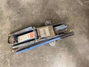 Pro-Lift 4000 lb Hydraulic Floor Jack Blue Steel Garage Shop