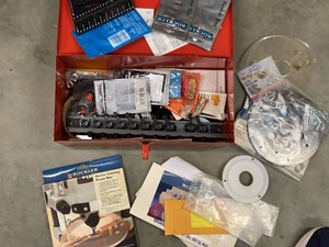 Rockler Router Accessory Lot w Mortise Centering Base & Guides