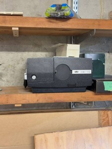 Sawyers Rotomatic 707 Q 35mm Slide Projector With Tray