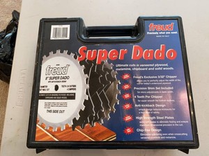 Freud 8in Super Dado SD508 Stacked Dado Blade Set w Case