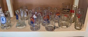 Vintage Beer Advertising Glass Mug Group Old Style Lowenbrau Coors Including Chicago Bears 70th Anniversary Mugs 1920-1989