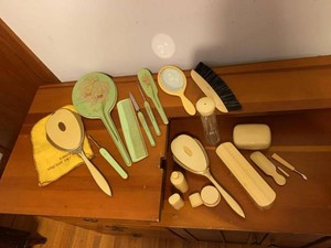 Group Vintage Vanity Dresser Pieces Lucite Orchis Mirrors Brushes