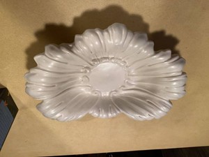 Haeger USA White Shell Console Bowl Centerpiece Dish Approx 15in