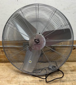 Strongway 30in. Oscillating Wall-Mount Fan, 6500 CFM, 3 Speeds #4742870 Msrp $169.99