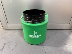 Polar-Guard Bucket Holder #6992223 Msrp $154.99
