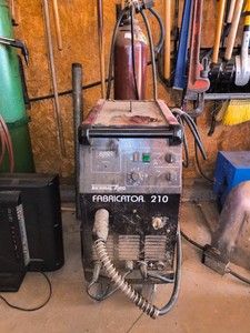 THERMAL ARC fabricator 210-ARC welder