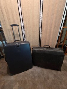 Vintage Samonsite Traveling Suitcases - Lot of 2