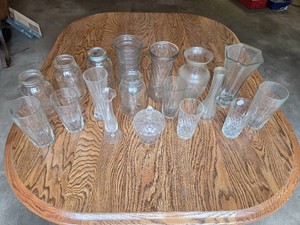 18 Piece Glass Lot