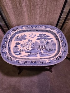 Bombay Company side table with Willow Delft Platter top