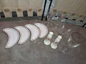 S&P, 4 Crescent shaped plates,4 Crystal Glasses