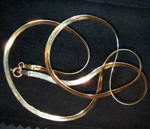 20 14k Gold Herringbone Necklace, 7.47g