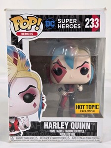 Funko Pop Heroes DC Super Heroes Harley Quinn #233 Hot Topic Exclusive  Damaged Box