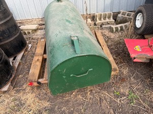 Large Fuel Tank 61 Long x 27 Wide x 22 Tall (estimate 100 Gallons)