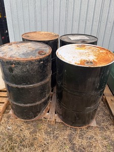 Empty 55 Gallon Barrels (Qty 4)