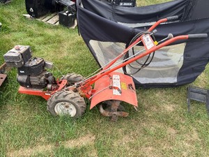 Ariens Rocket VII Tiller 7 hp (Missing Carburetor)