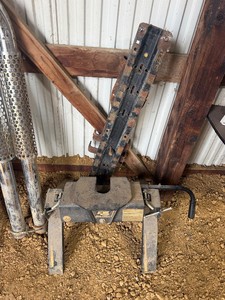 Curt Fifth Wheel Hitch 16115