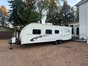 2012 Coachmen Bunkhouse Camper (29 Long), Sleeps up to 8, Perfect for a Small Family (See more details in Description)