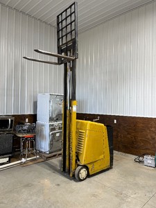 Namco Forklift, Charger Included, 1800 lb Lift Capacity