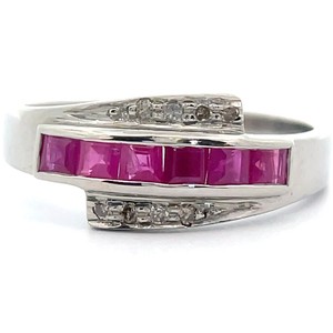 Natural Ruby & Natural Diamond Crossover Ring VIDEO