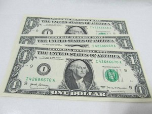 Consecutive 2017 Washington Dollar Bills