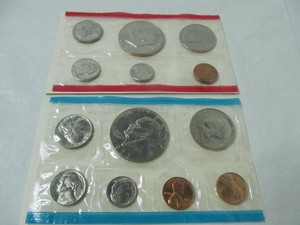 1973 UC P&D Mint Set