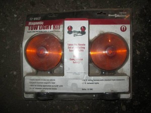 Magnetic 12v tow light lit
