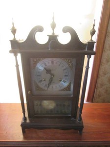 Vintage wood Pilar and scroll style mantle clock