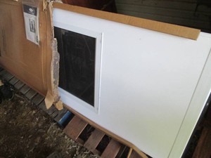 Larson wood core vinyl clad 32in screen storm door