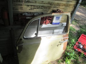 Vintage Volkswagen metal door, heavy duty tod hydraulic cylinders and more