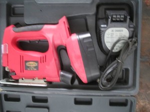Tough test cordless jig saw with hardside case