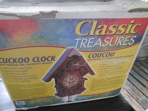 Classic Treasures cuckoo clock with pendulum and 2-decorative weights